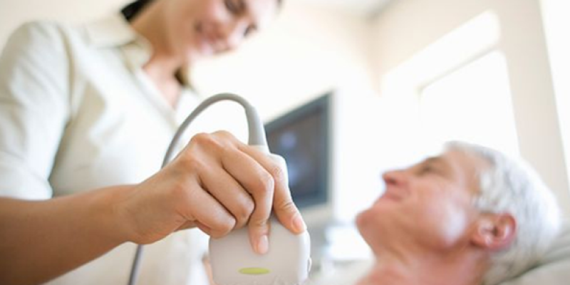 Ecocardiograma Bidimensional com Doppler Colorido