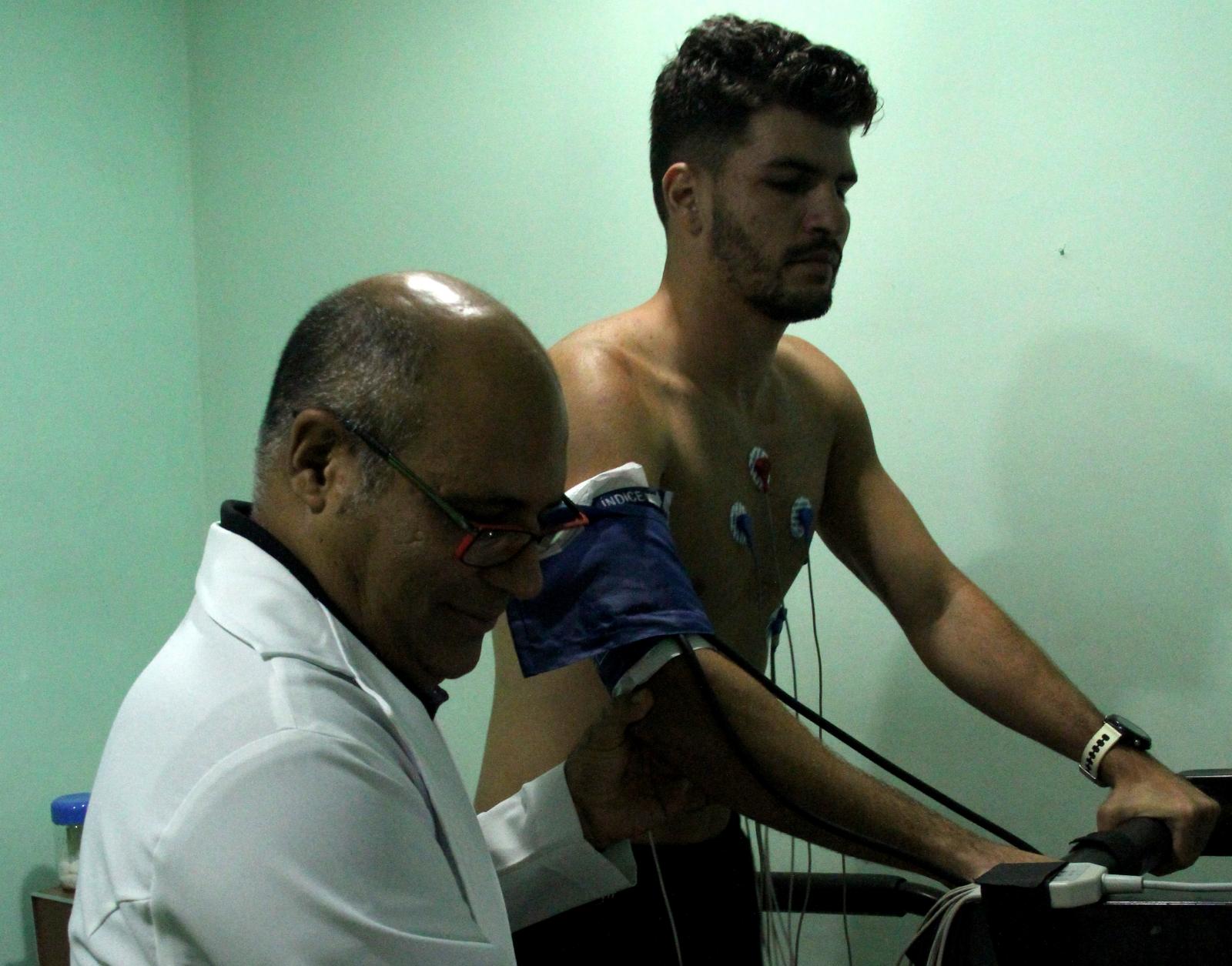 Os jogadores do Nova Iguaçu F. C. estiveram em nossa clínica antecipando seus exames médicos visando o campeonato Carioca-2018. Segue a notícia postada no site do NIFC: