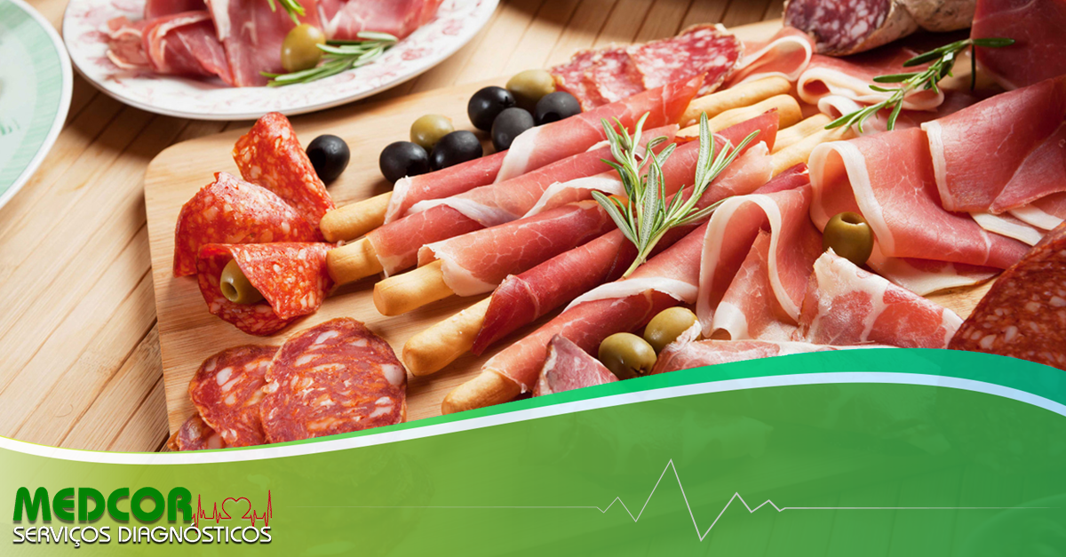 Alimentos ultraprocessados aumentam a chance de câncer Alimentos ultraprocessados aumentam a chance de câncer