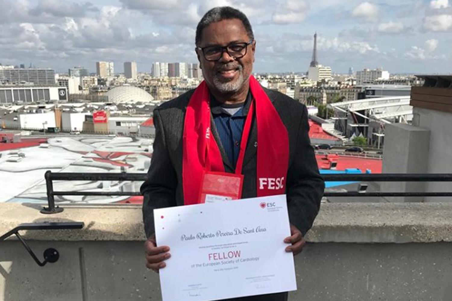 Dr Paulo Roberto Pereira de Sant´Ana, recebeu o tÃtulo de ‘Fellow’ da Sociedade Europeia de Cardiologia Dr Paulo Roberto Pereira de Sant´Ana, recebeu o tÃtulo de ‘Fellow’ da Sociedade Europeia de Cardiologia